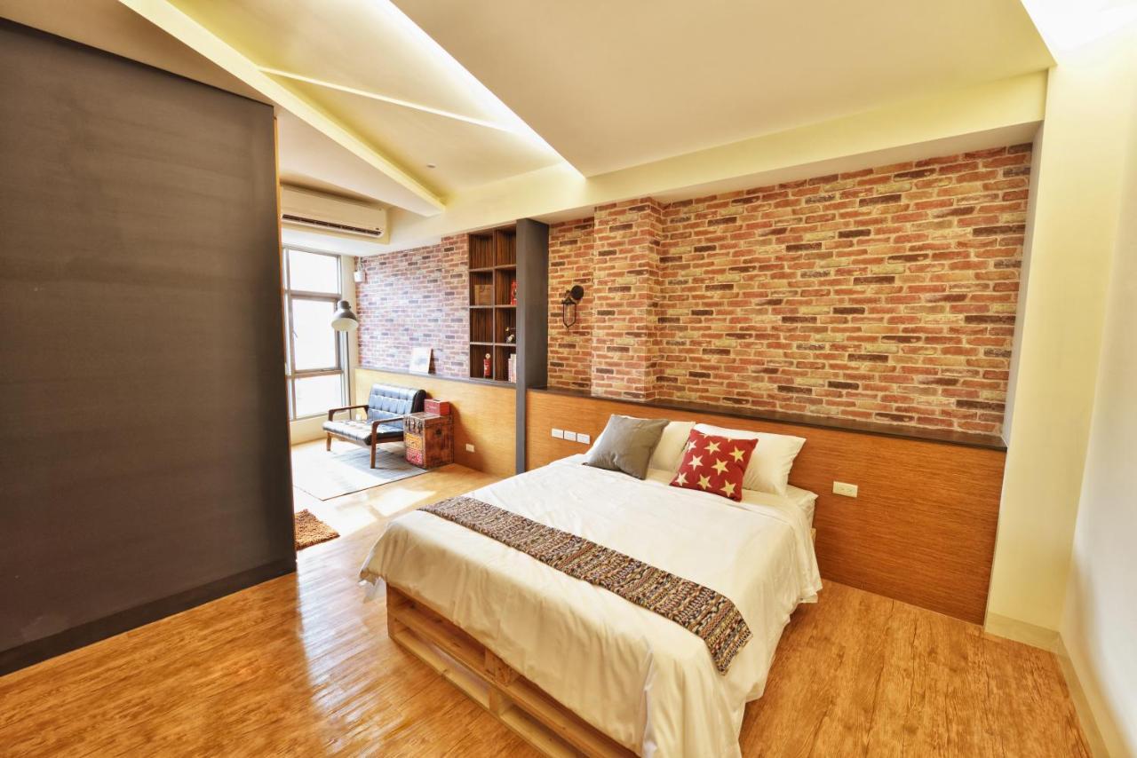 Owl Inn Tainan Exterior photo